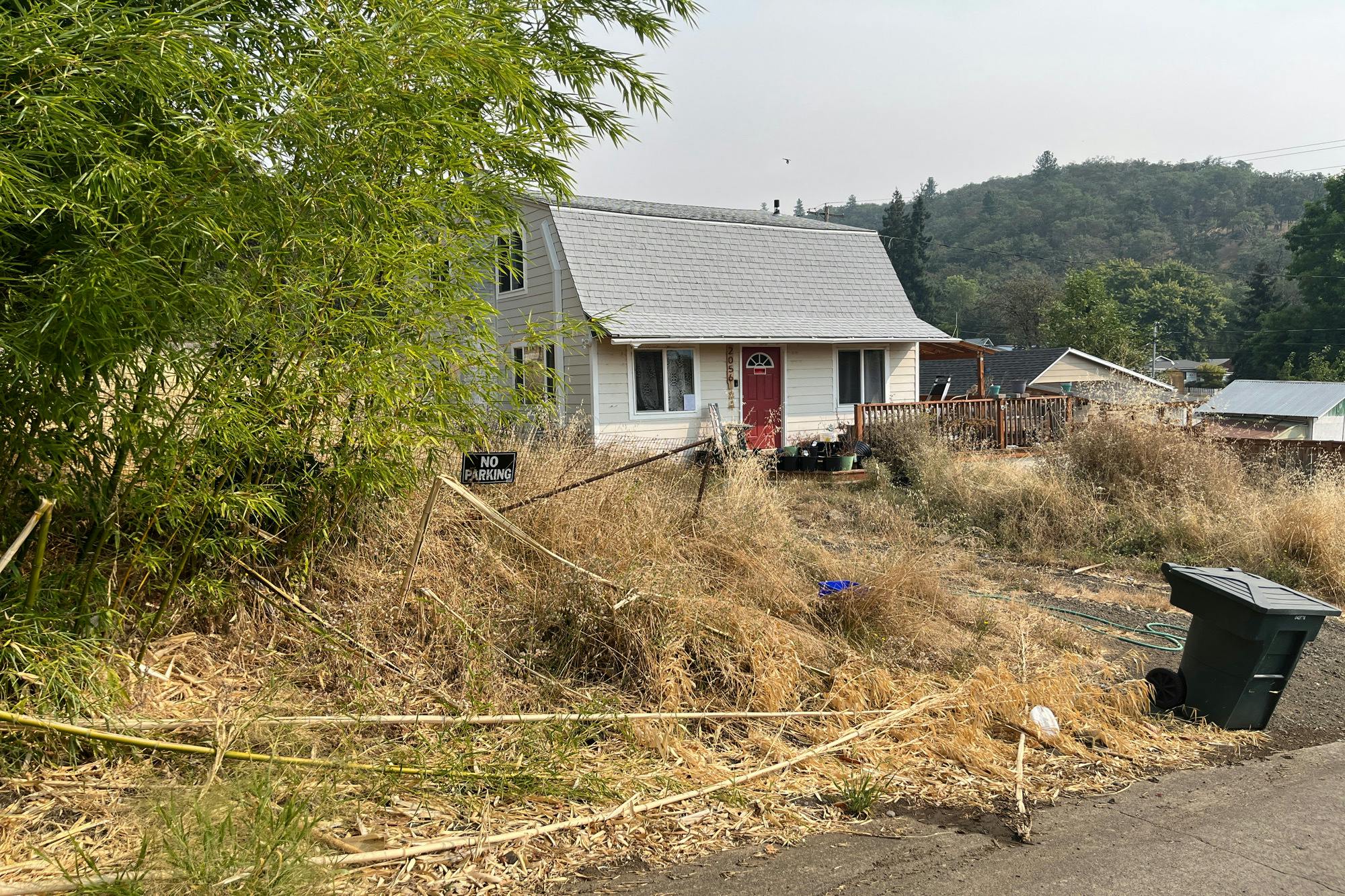 Oswego Ave, Roseburg, OR 97470 #1