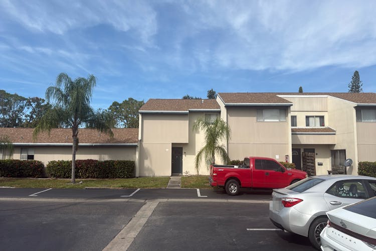 965 Whitman Dr Unit 61 Sarasota, FL 34243, Manatee County