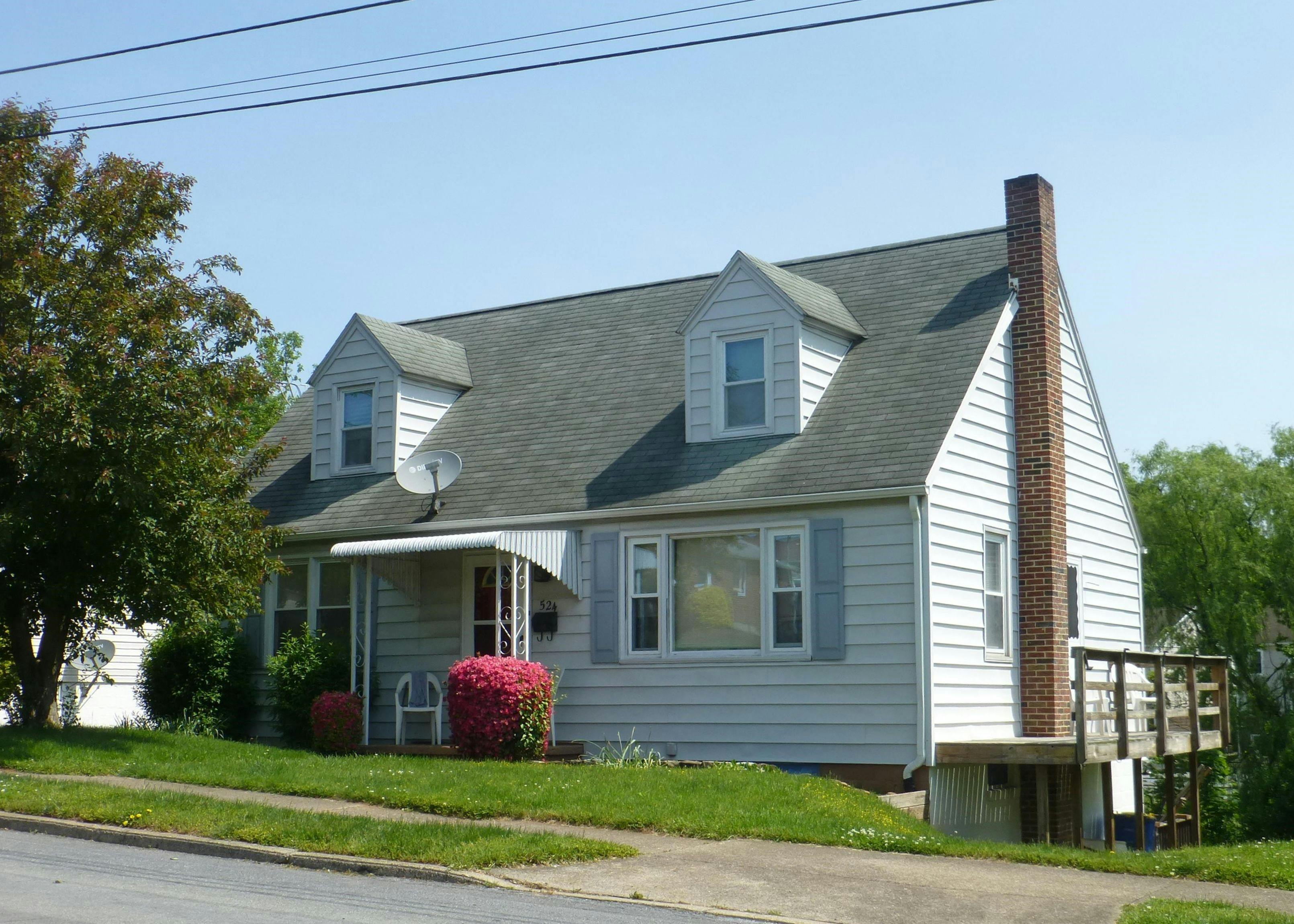 Spruce St, Middletown, PA 17057