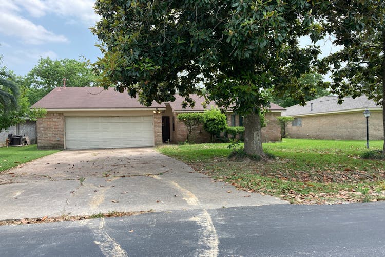 1001 Knowlton Rd Baytown, TX 77520, Harris County