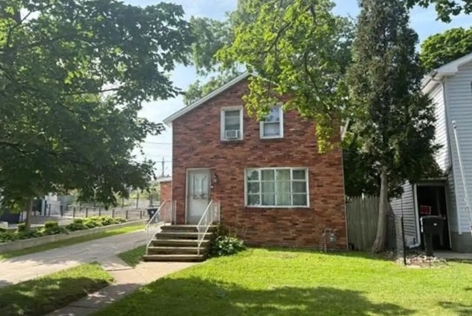101 Nason Parkway Buffalo, NY 14218, Erie County