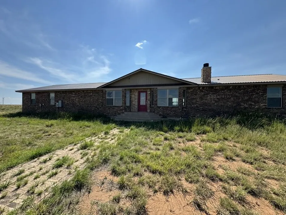2250 S Roosevelt Rd K Rogers, NM 88132, Roosevelt County