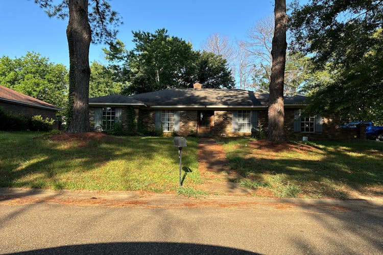 121 Clearwater Cove Ridgeland, MS 39157, Madison County