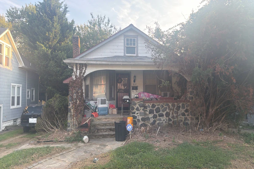 612 N Bend Rd