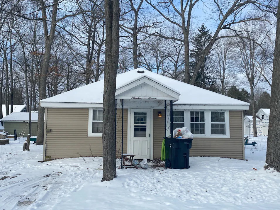 1911 Treasure Blvd Roscommon, MI 48653, Roscommon County