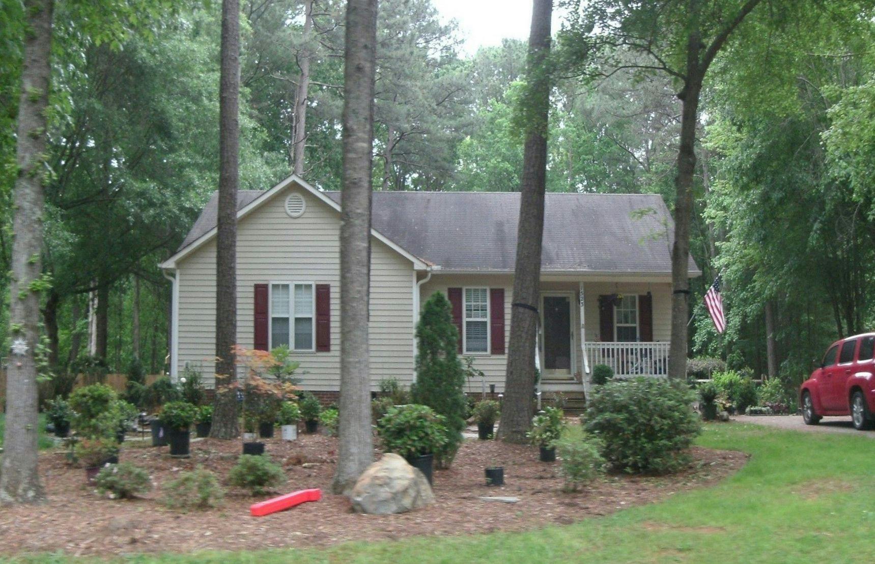 Middle Ridge Dr, Willow Spring, NC 27592