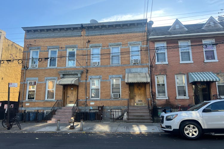 584 Fairview Avenue Ridgewood, NY 11385, Queens County