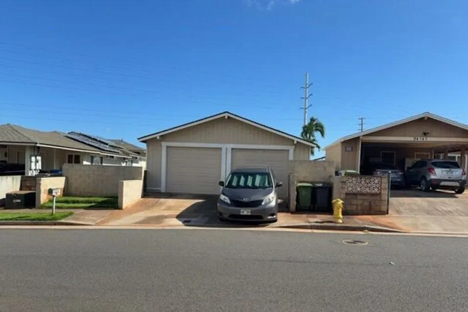 94 747 Kupuohi St Waipahu, HI 96797, Honolulu County