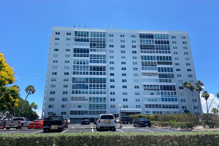 Pinellas County, FL Online Property Auctions & Foreclosures for Sale -  Auction.com