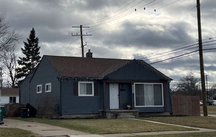 29845 Marquette St Garden City, MI 48135, Wayne County