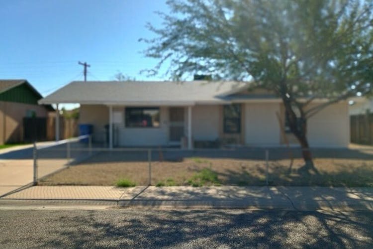 8201 W Earll Dr Phoenix, AZ 85033, Maricopa County
