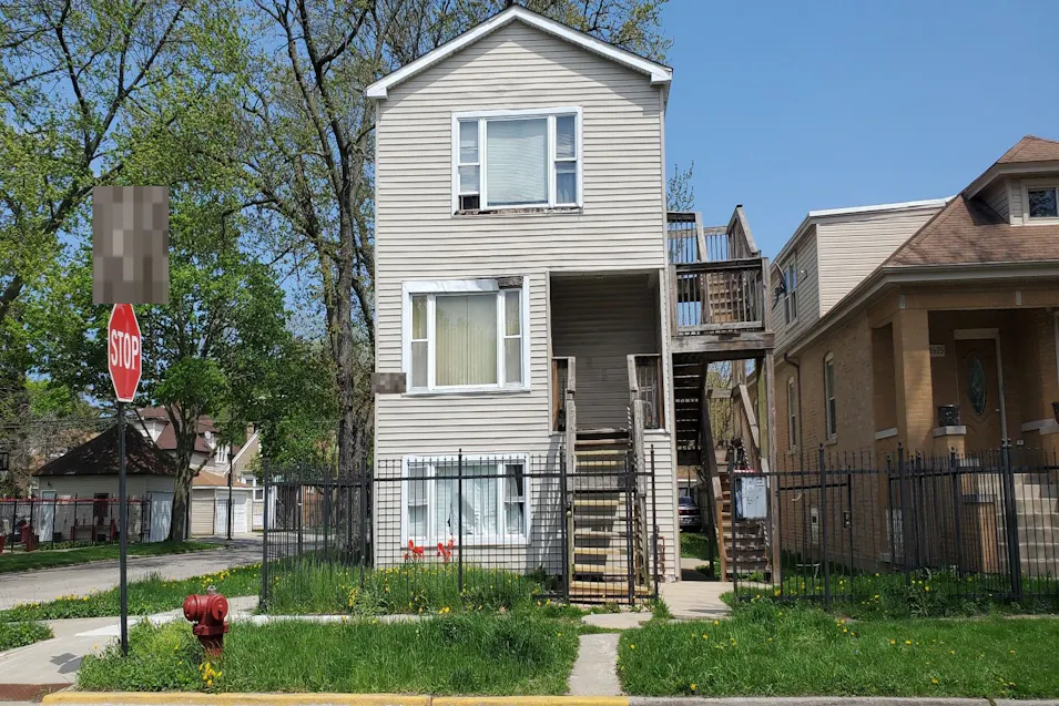 8601 South Essex Avenue Chicago, IL 60617, Cook County