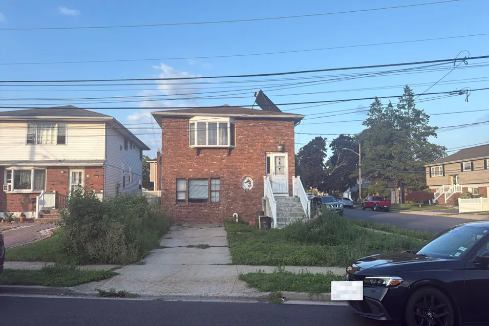 5 Powell St Farmingdale, NY 11735, Nassau County