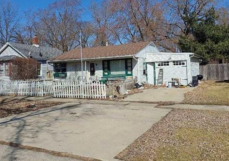 312 Nebraska St Ottawa, IL 61350, La Salle County