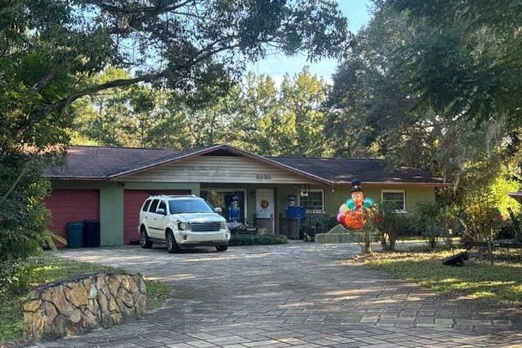 5220 NE 7th St Ocala, FL 34470, Marion County