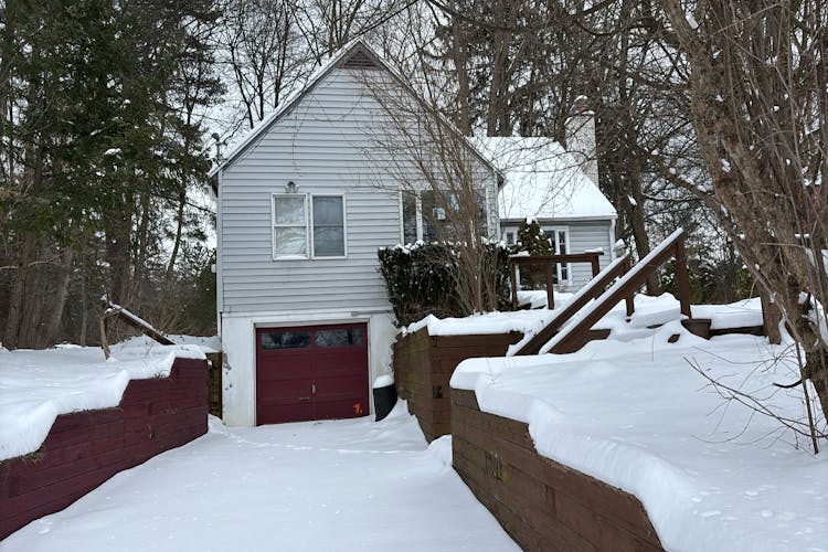 325 Highland Road Ithaca, NY 14850, Tompkins County