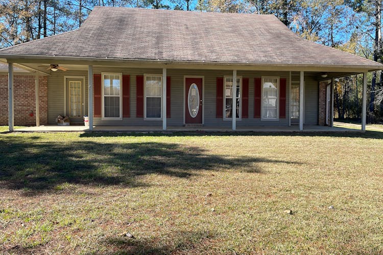 109 Stanton Hall Dr Florence, MS 39073, Rankin County