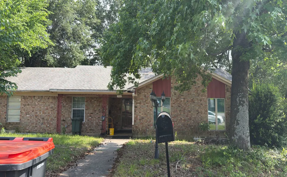 2810 Clark Ln Paris, TX 75460, Lamar County
