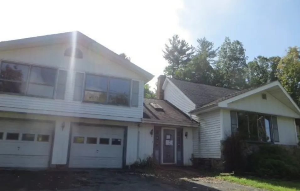 313 Railroad Ave Dysart, PA 16636, Cambria County