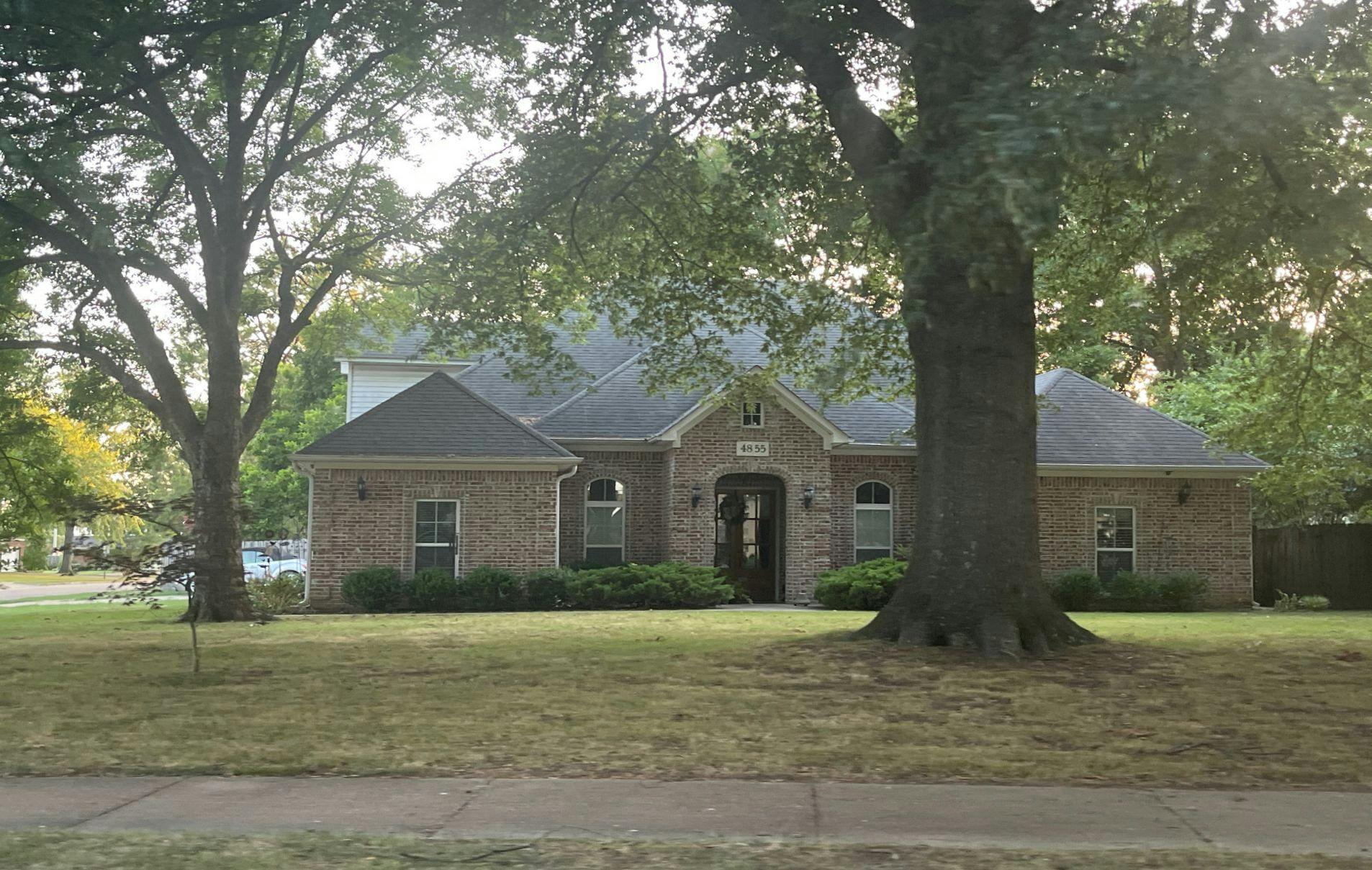 Laraine Dr, Millington, TN 38053