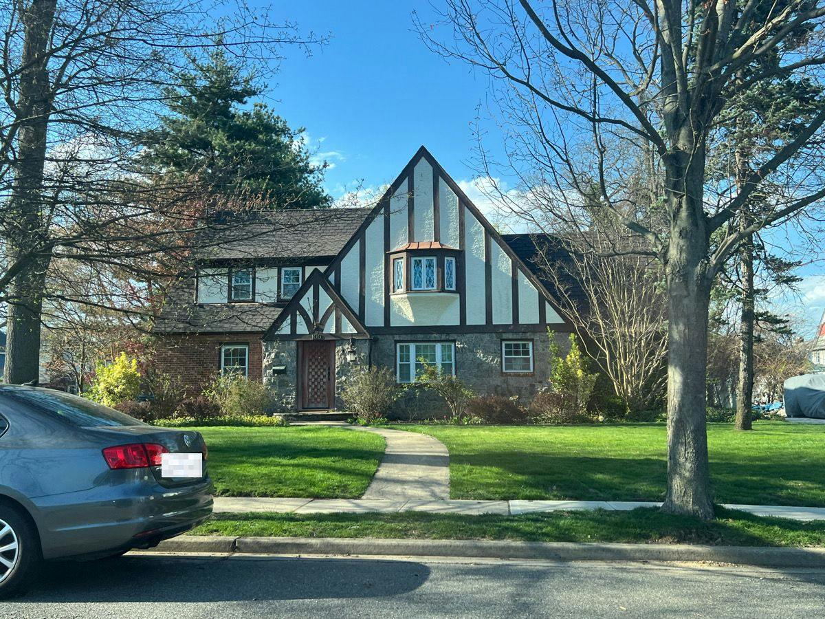 Wilson Pl, Freeport, NY 11520 #1