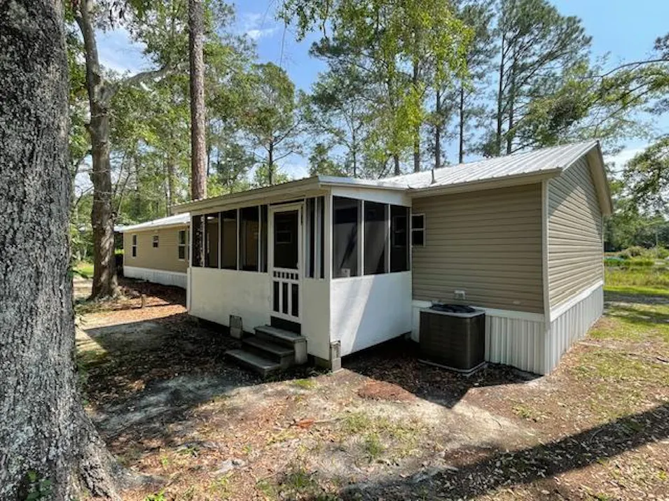 250 Bobby Sapp Rd Collins, GA 30421, Tattnall County