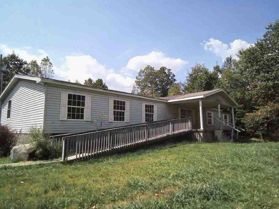 7788 Ilsley Rd Dawson Springs, KY 42408, Hopkins County