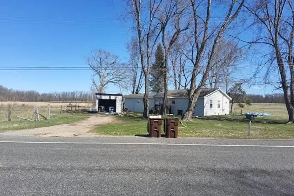 12261 M 60 E Burlington, MI 49029, Calhoun County