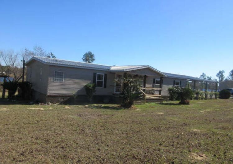 530 McDuff Dr Alford, FL 32420, Jackson County