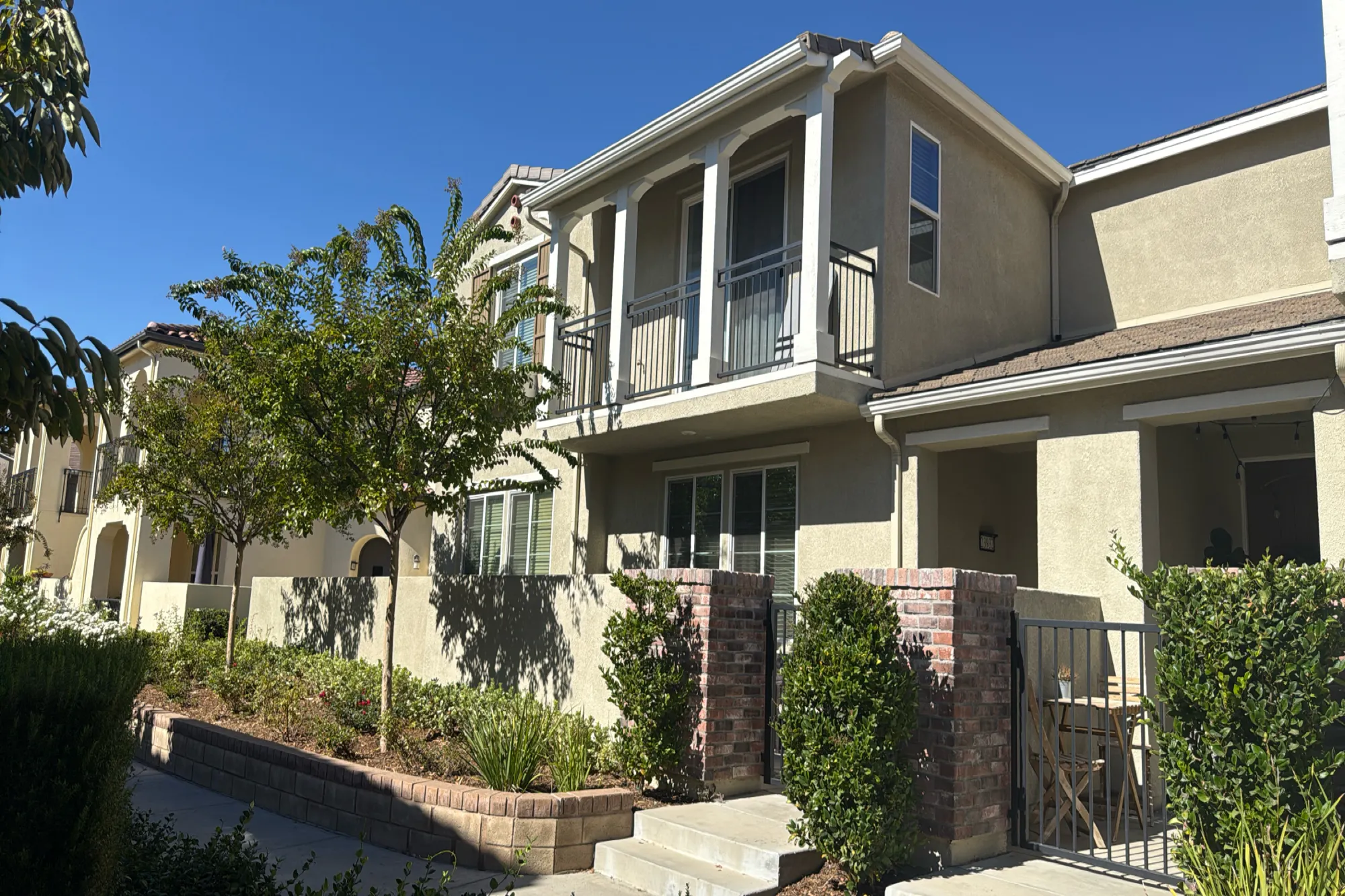 Calle Del Sol Dr, Valencia, CA 91354 #1
