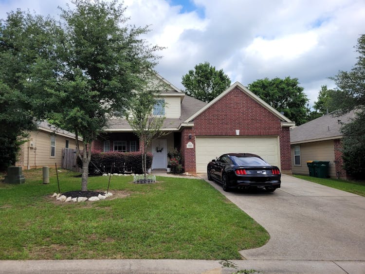 950 Oak Glen Drive Willis, TX 77378, Montgomery County