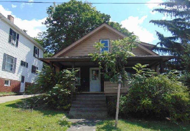 237 Watson St Lowellville, OH 44436, Mahoning County