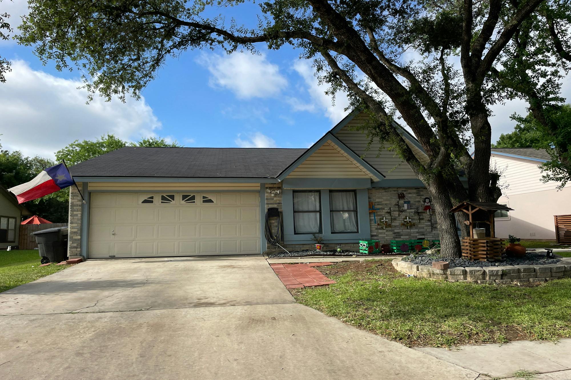 Rich Trace St, San Antonio, TX 78251