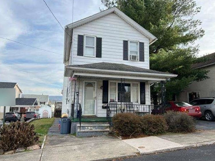 528 Fallon St, Old PA, 18518, USA