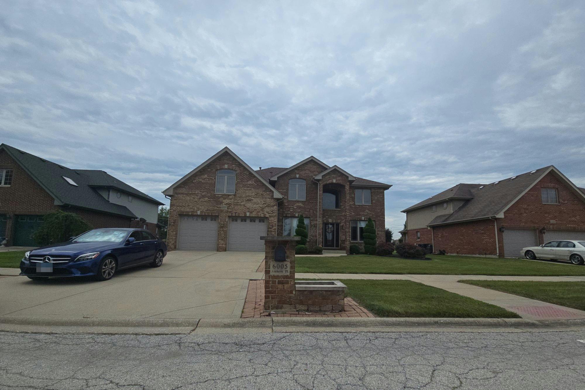 Amherst Pl, Matteson, IL 60443 #1