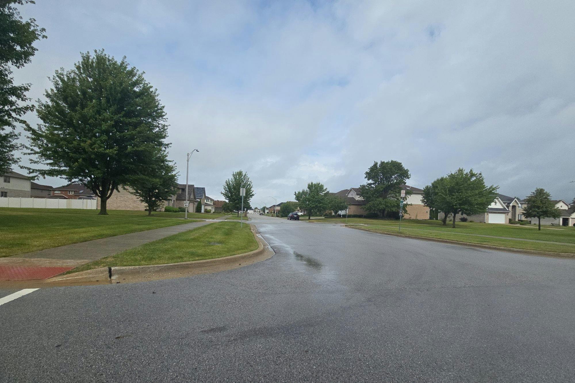 Amherst Pl, Matteson, IL 60443