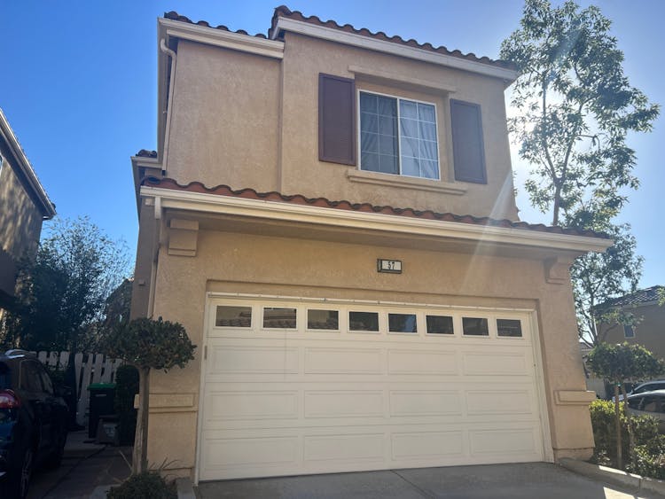 57 Calle De Felicidad 202 Rancho Santa Margarita, CA 92688-2860, Orange County