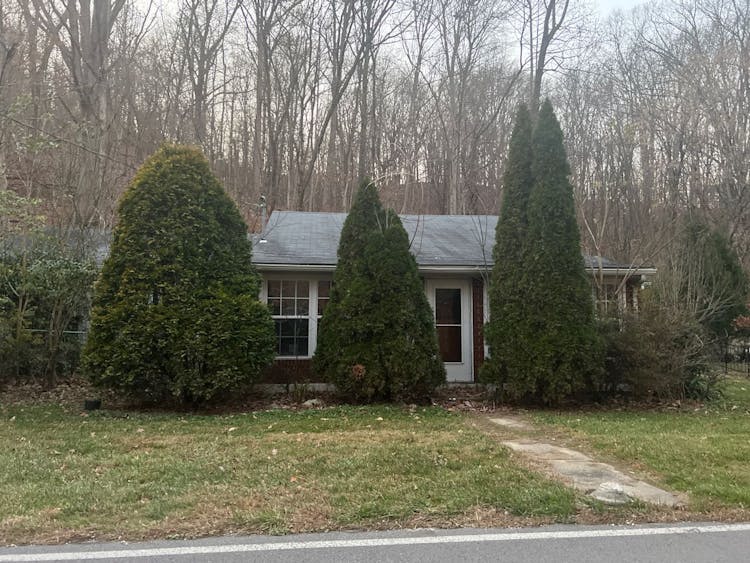 3501 Blevins Gap Rd, Louisville, KY, 40272, USA