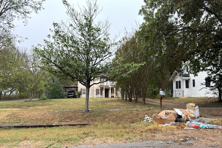 308 NW 3rd St Hubbard, TX 76648, Hill County