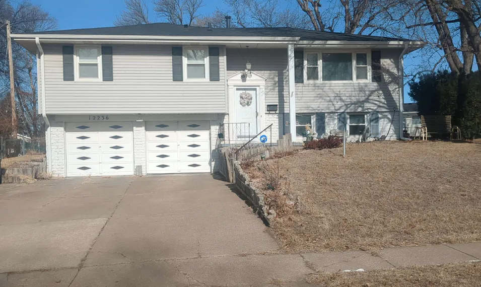 12236 Ohern Street Omaha, NE 68137, Douglas County