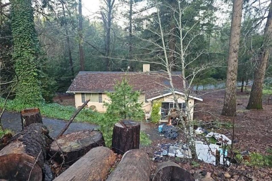 11833 Western Pine Road Loch Lomond, CA 95461, Lake County