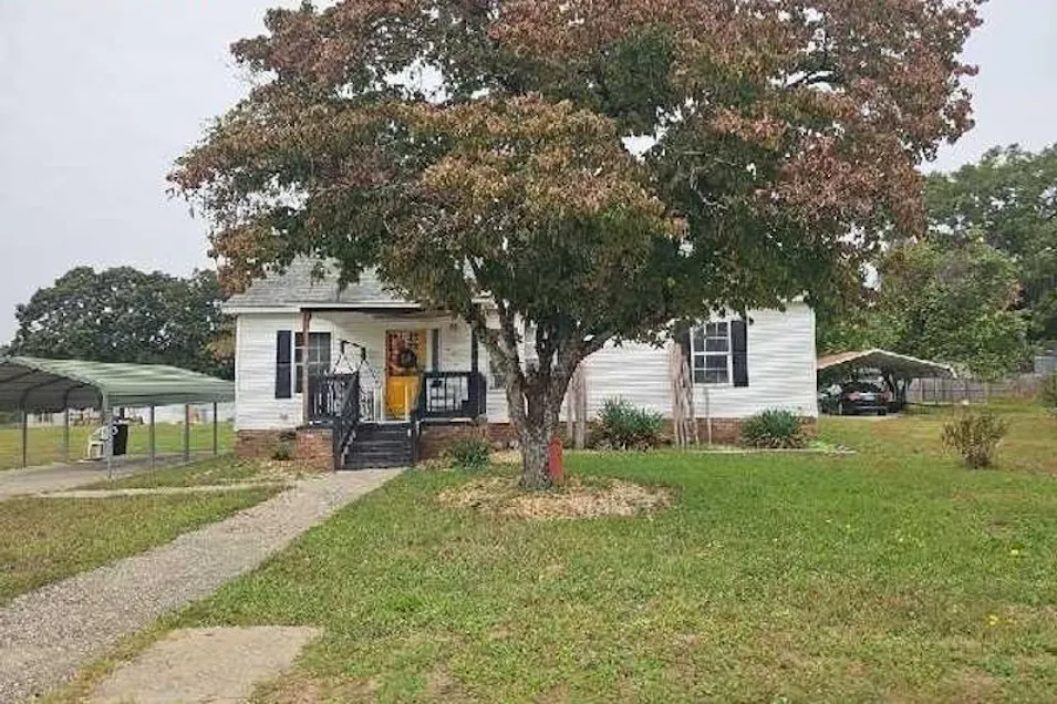 7391 Third St Wade, NC 28395, Cumberland County