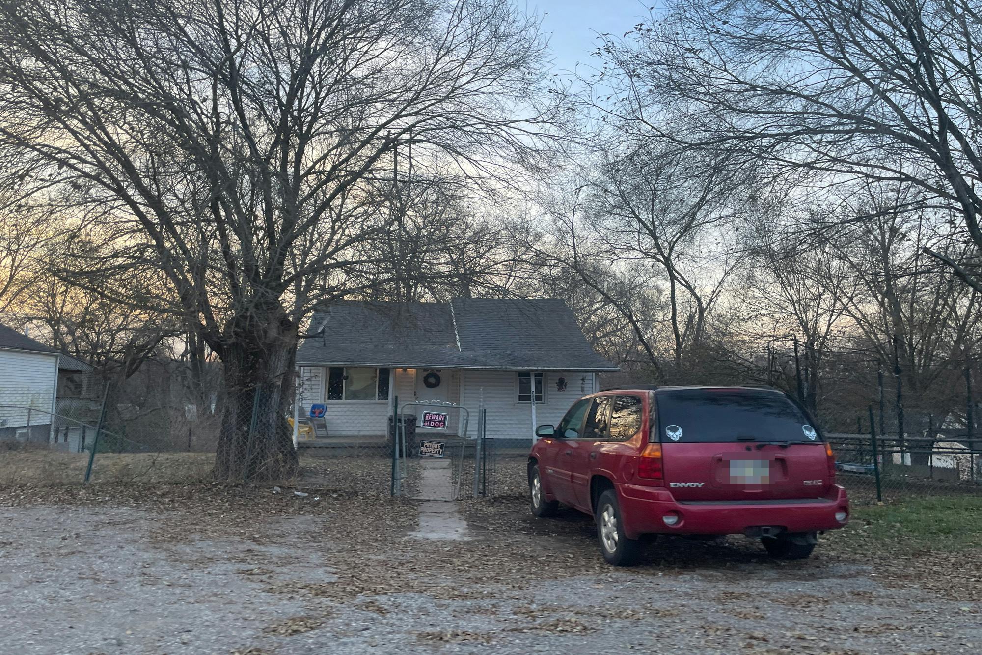 Andrew St, Middletown, OH 45044