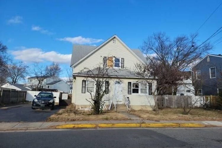 147 Seeley Ave Keansburg, NJ 07734, Monmouth County