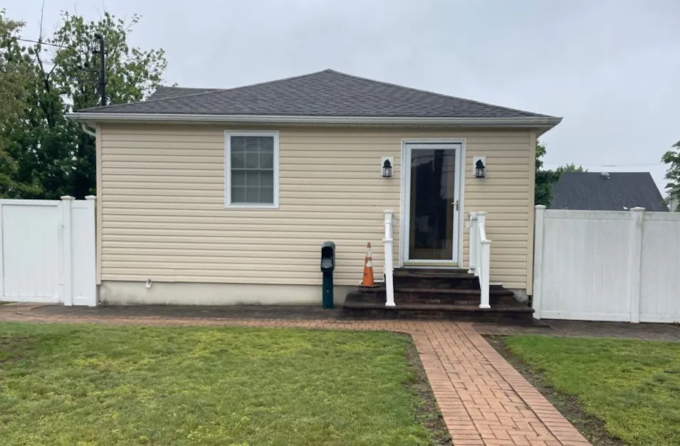 551 South 7th Street Lindenhurst, NY 11757, Suffolk County