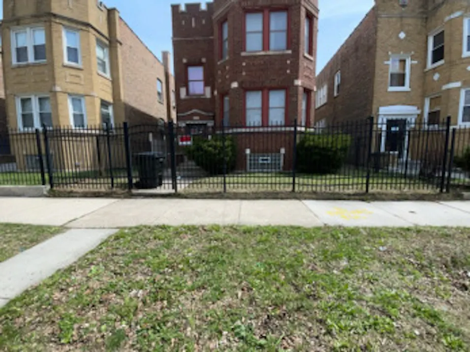 7429 Dante Ave Chicago, IL 60619, Cook County