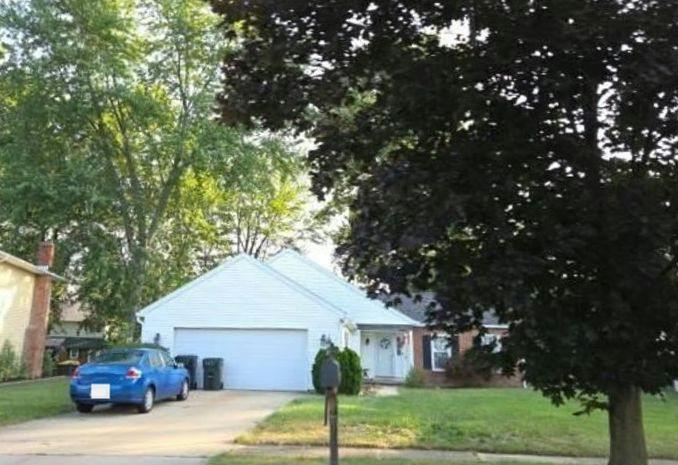 Antioch Dr, Elyria, OH 44035