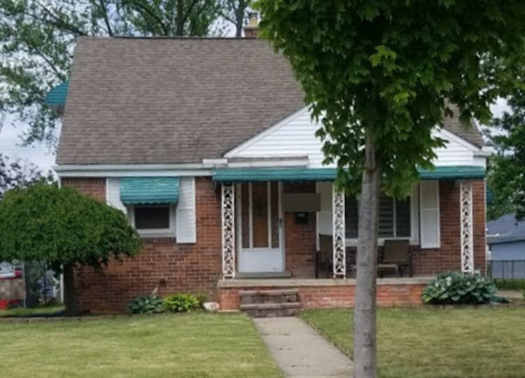 25335 Mackinac St, Roseville, MI, 48066, USA