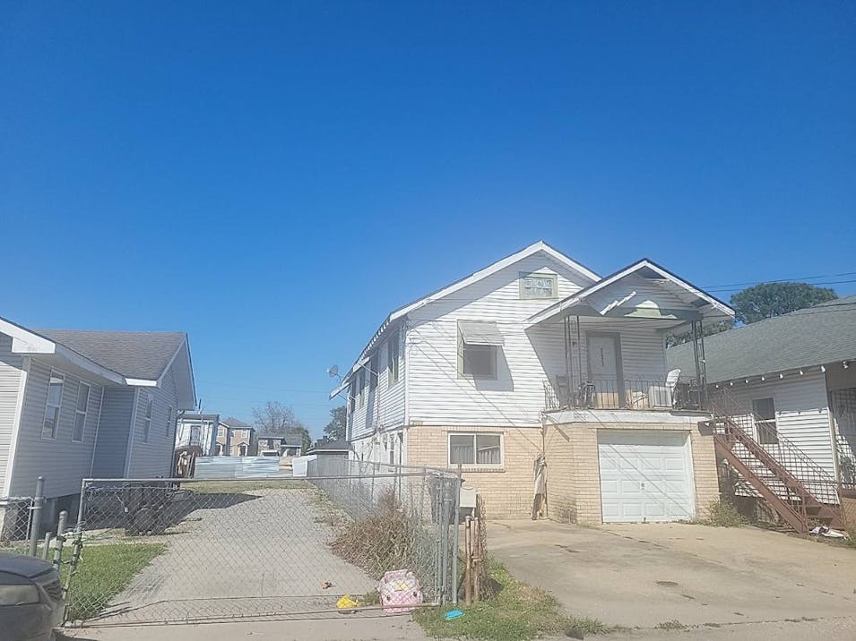 2821- 2823 N Rocheblave St New Orleans, LA 70117, Orleans County