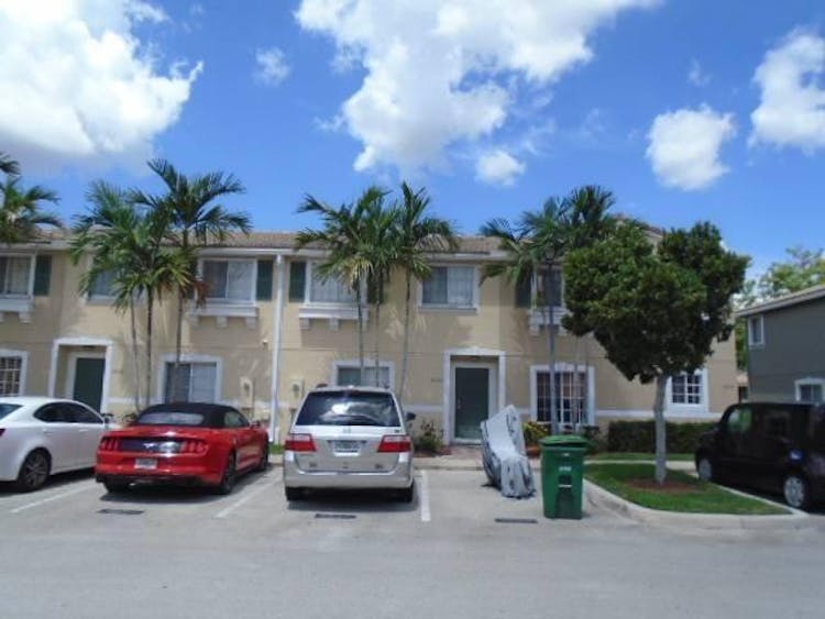 5905 Manchester Way Tamarac, FL 33321, Broward County